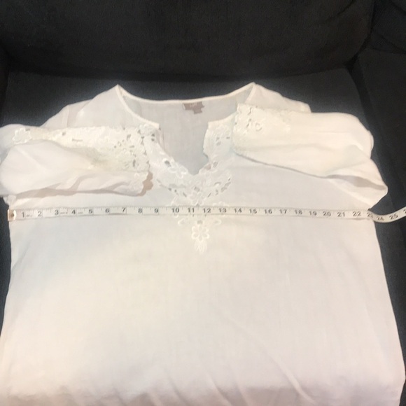 J.Jill Linen Blend Floral Eyelet 3/4 Sleeve Tunic Top with Side Slits-Size L - Picture 11 of 16